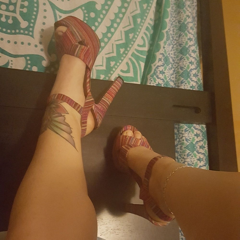 Vintage Steve Madden platform high heel size 8